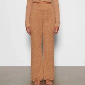 Skims Cozy Knit Wide Leg Sweater Pants S/M Camel Teddy Bear Boucle